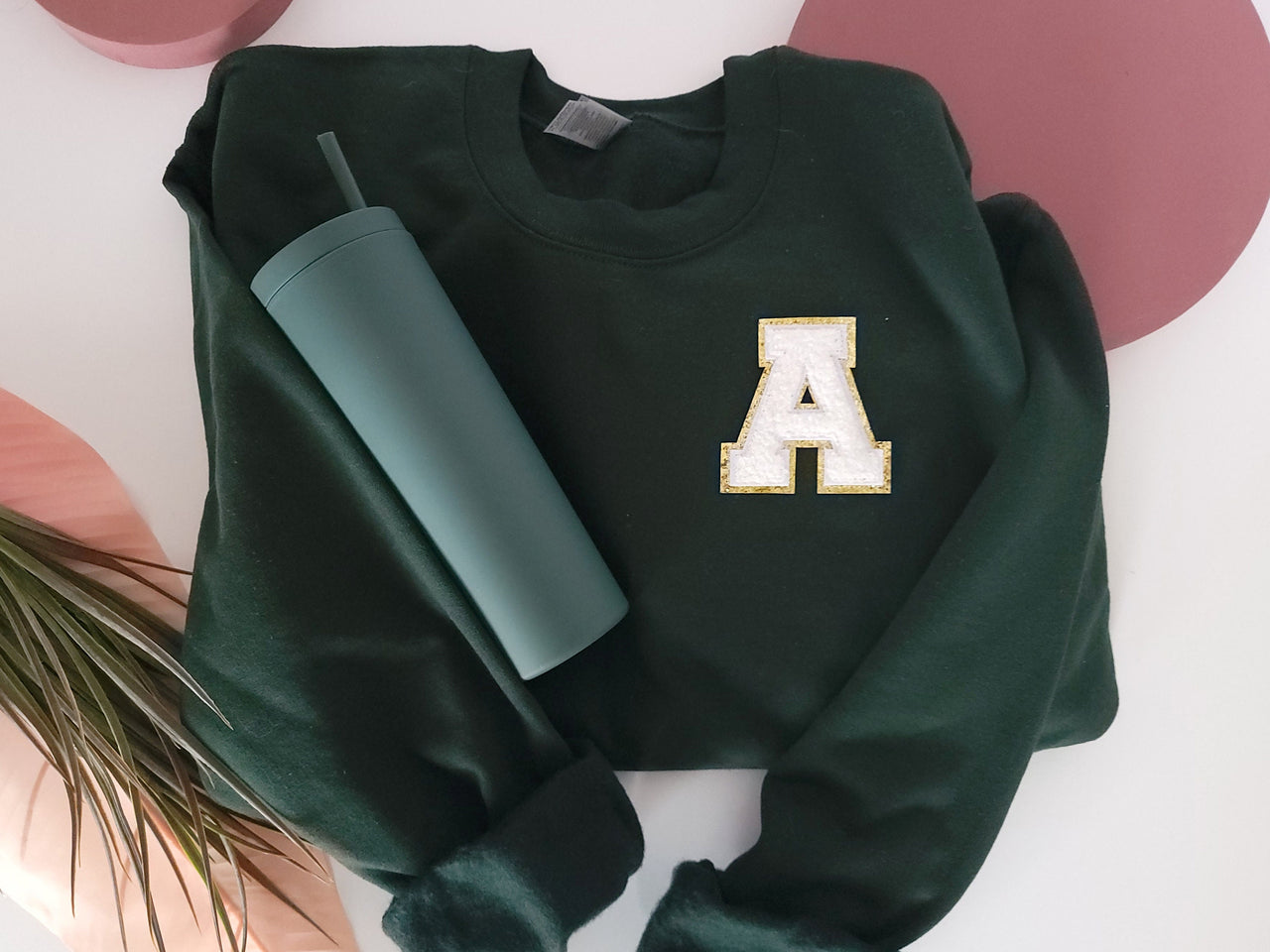 Varsity Letter Patch Crewneck Sweatshirt, Single Initial Monogrammed Chenille Applique Sweatshirt, Bridesmaid Bachelorette gifts 90s Y2K