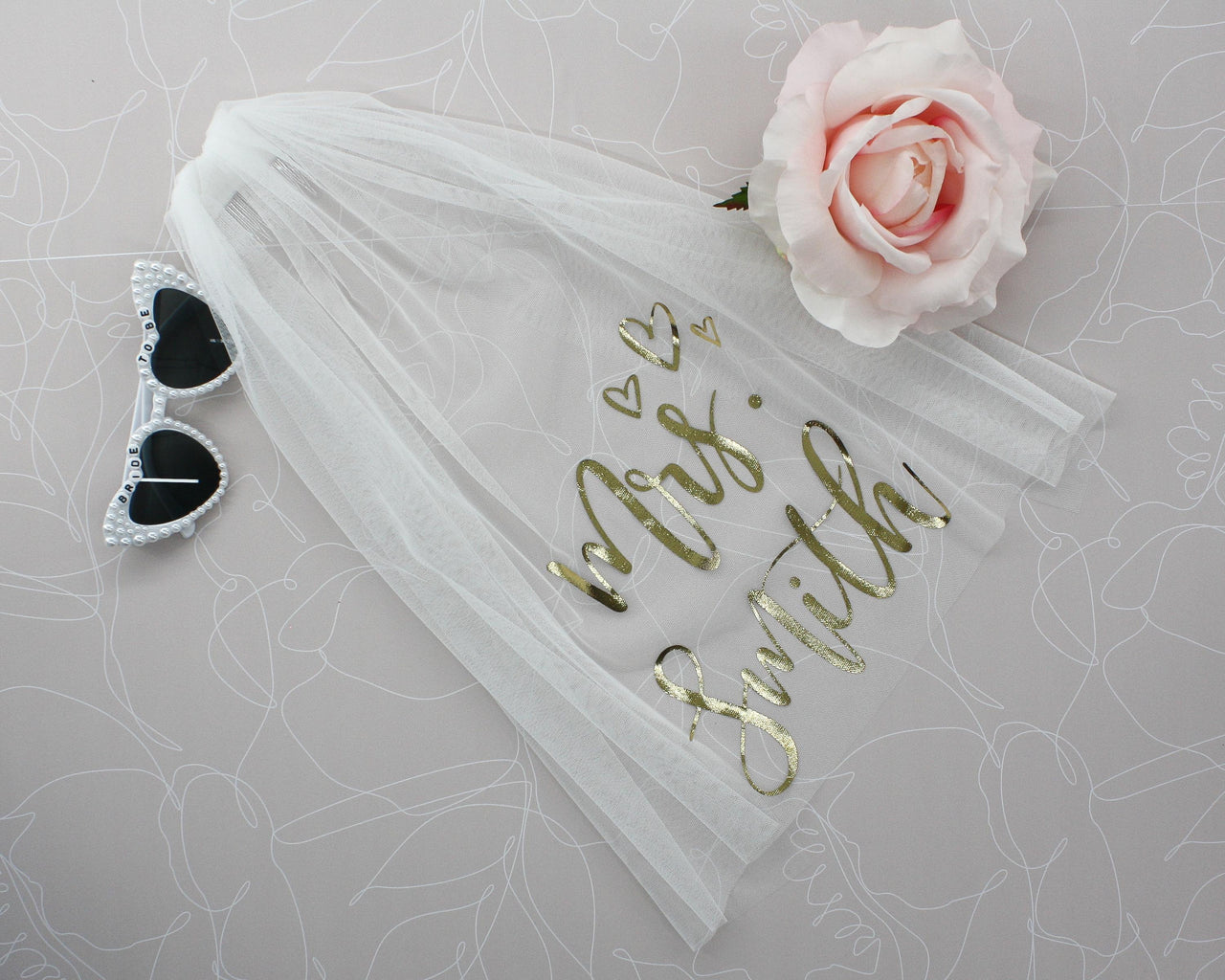 Personalized veil for Bachelorette party, short veil for future mrs, bride to be accessories, new last name, Southern Bell, Retro Glam